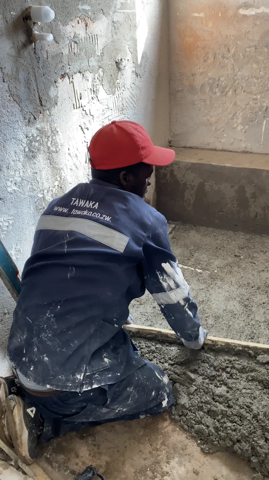 Floor preparation Harare — screeding to level before floor finish in a renovation